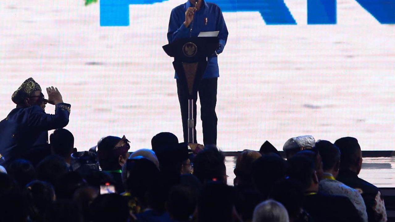 Presiden Joko Widodo atau Jokowi resmi membuka Kongres VI Partai Amanat Nasional (PAN) di Hotel Kempinski, Jakarta, Jumat (23/8/2024). Dalam pidatonya, Jokowi 'mengendorse' atau merekomendasikan PAN mendapat tambahan jatah menteri di kabinet pada pemerin