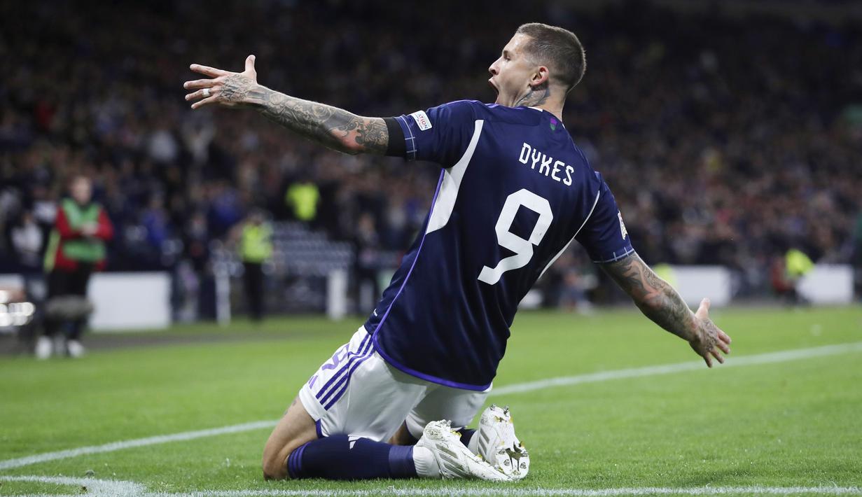 Skotlandia sukses menuntaskan dendam atas Ukraina pada laga UEFA Nations League di Stadion Hampden Park, Kamis (22/9/2022). (AP/Scott Heppell)
