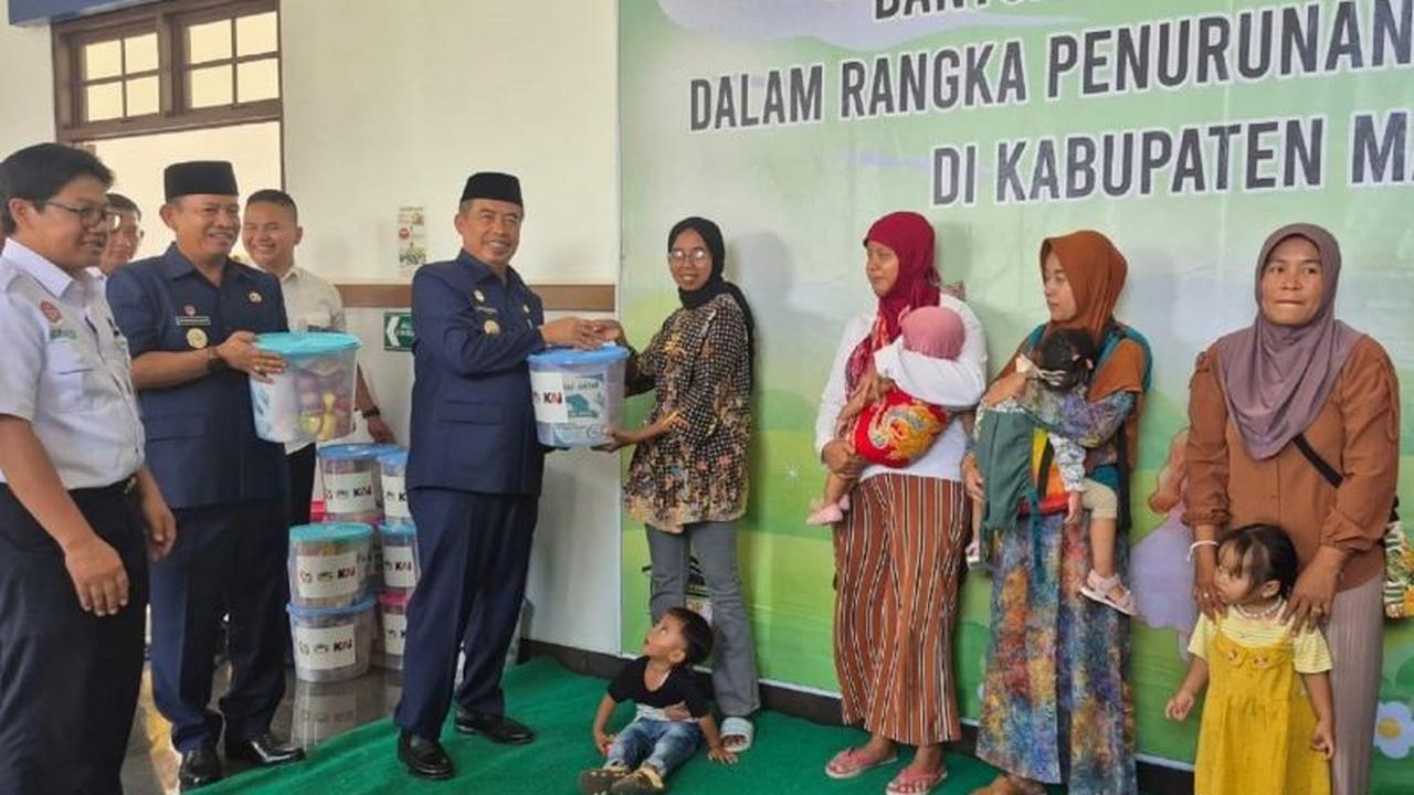 KAI Daop 7 Madiun Salurkan TJSL Rp57,5 Juta, Dukung Percepatan Penurunan Stunting di Madiun