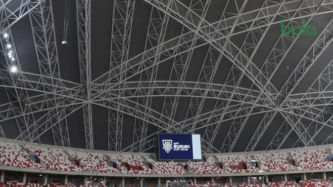 Tribune Stadion Nasional Singapura yang berkapasitan 55 ribu penonton. Stadion ini juga menjadi venue konser musisi dunia, seperti Madonna, Coldplay, hingga Maroon 5. (Bola.com/Muhammad Iqbal Ichsan)