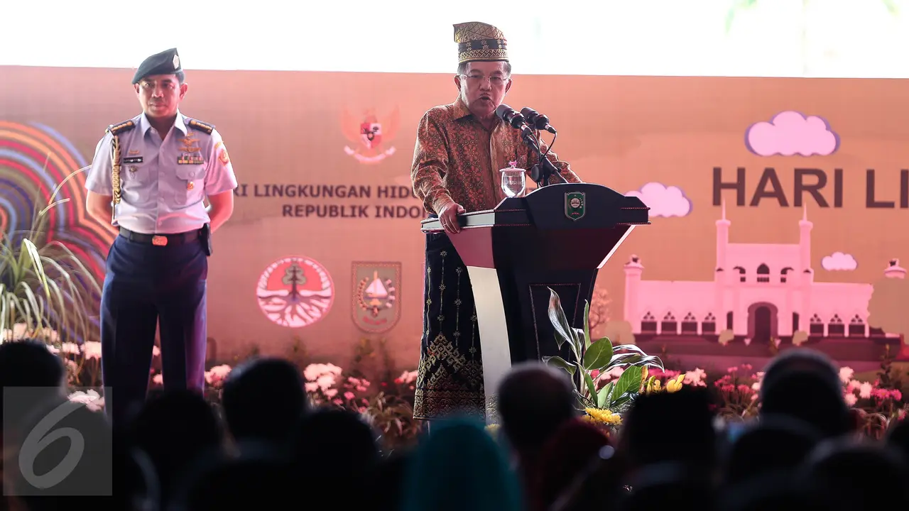 20160722-Wapres JK Hadiri Puncak Peringatan Hari Lingkungan Hidup Sedunia di Siak-Riau