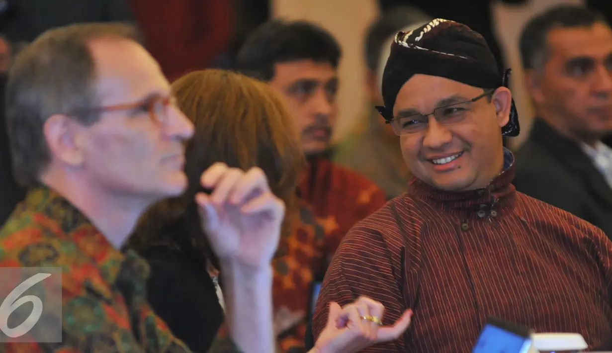 Anies Baswedan saat menghadiri Workshop Nasional pelaporan  Konvensi UNESCO 2005 di Jakarta, Selasa (1/3). Konvensi UNESCO memiliki kewajiban hukum untuk menyampaikan laporan berkala kepada UNESCO setiap empat tahun sekali. (Liputan6.com/Faisal R Syam)
