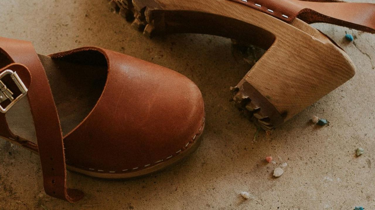 <b>Sepatu Pumps: Gaya Sepatu yang Santai</b><br>
