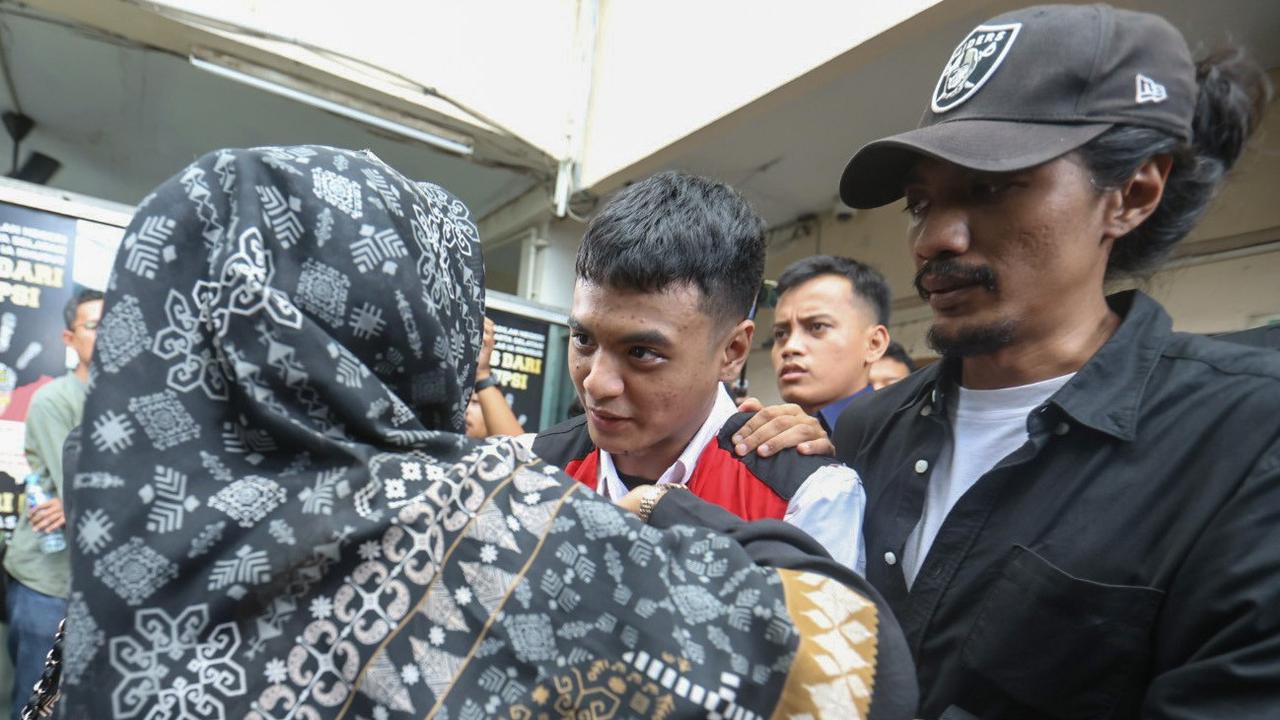 FOTO: Vadel Badjideh Divonis 9 Tahun Penjara dalam Kasus Asusila Anak dan Aborsi