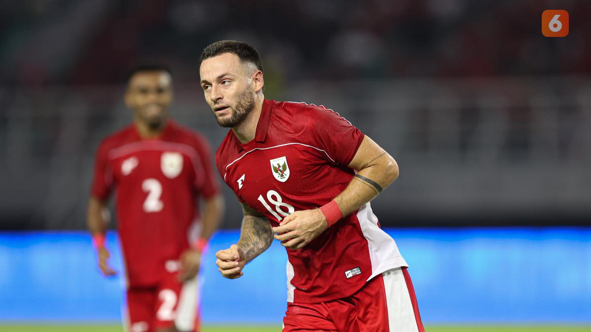 Marc Klok Tak Sabar Duet dengan Thom Haye dan Eliano Reijnders di Persib Bandung