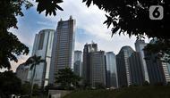 Suasana gedung perkantoran di Jakarta, Sabtu (17/10/2020). International Monetary Fund (IMF) memangkas proyeksi pertumbuhan ekonomi Indonesia 2020 menjadi minus 1,5 persen pada Oktober, lebih rendah dari proyeksi sebelumnya pada Juni sebesar minus 0,3 persen. (Liputan6.com/Johan Tallo)