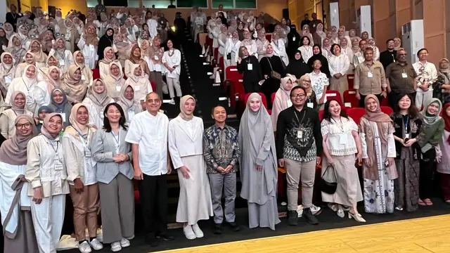 Acara "Merayakan Literasi Keluarga" yang diadakan oleh Mizan Group dan Mandira.id di Museum Nasional pada Sabtu (25/1/2025).