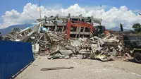 Hotel Roa-Roa Palu luluh lantak diterjang gempa dan tsunami (Liputan6.com/Ady)