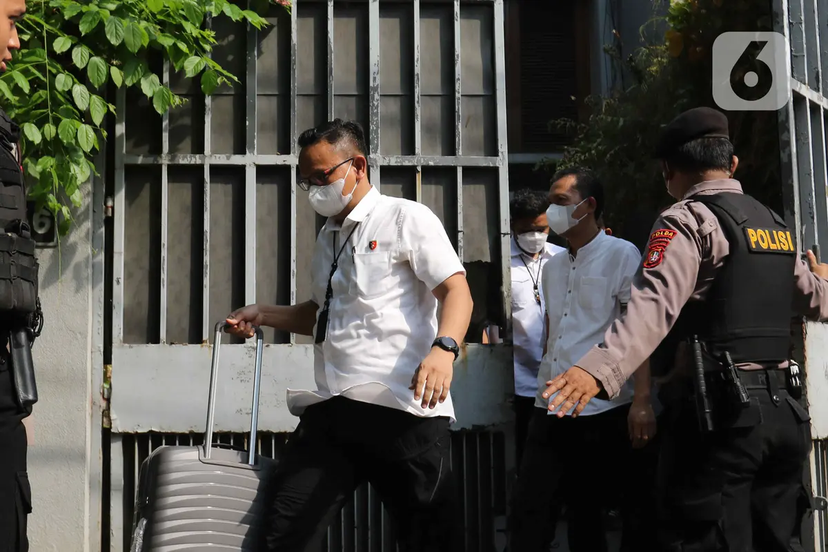 Seusai penggeledahaan Rumah Ketua KPK  Firli Bahuri