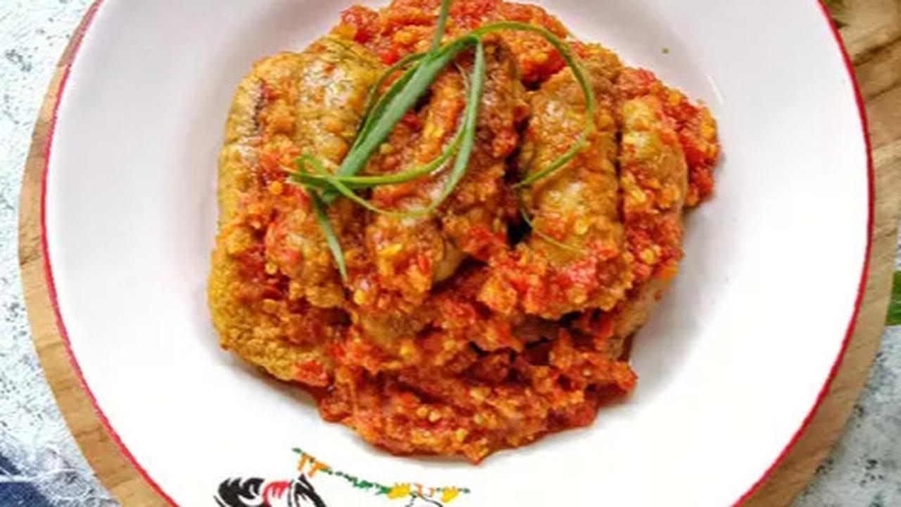 telur ikan bumbu woku
