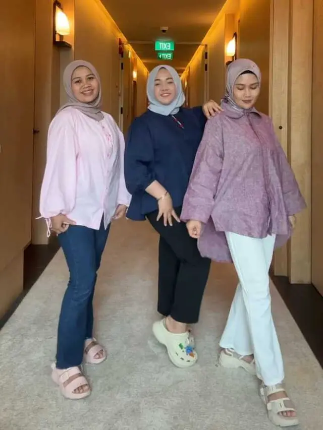 Potret Kompak Tiga Pengasuh Anak Raffi Ahmad di Berbagai Momen/Instagram @shela_lala96