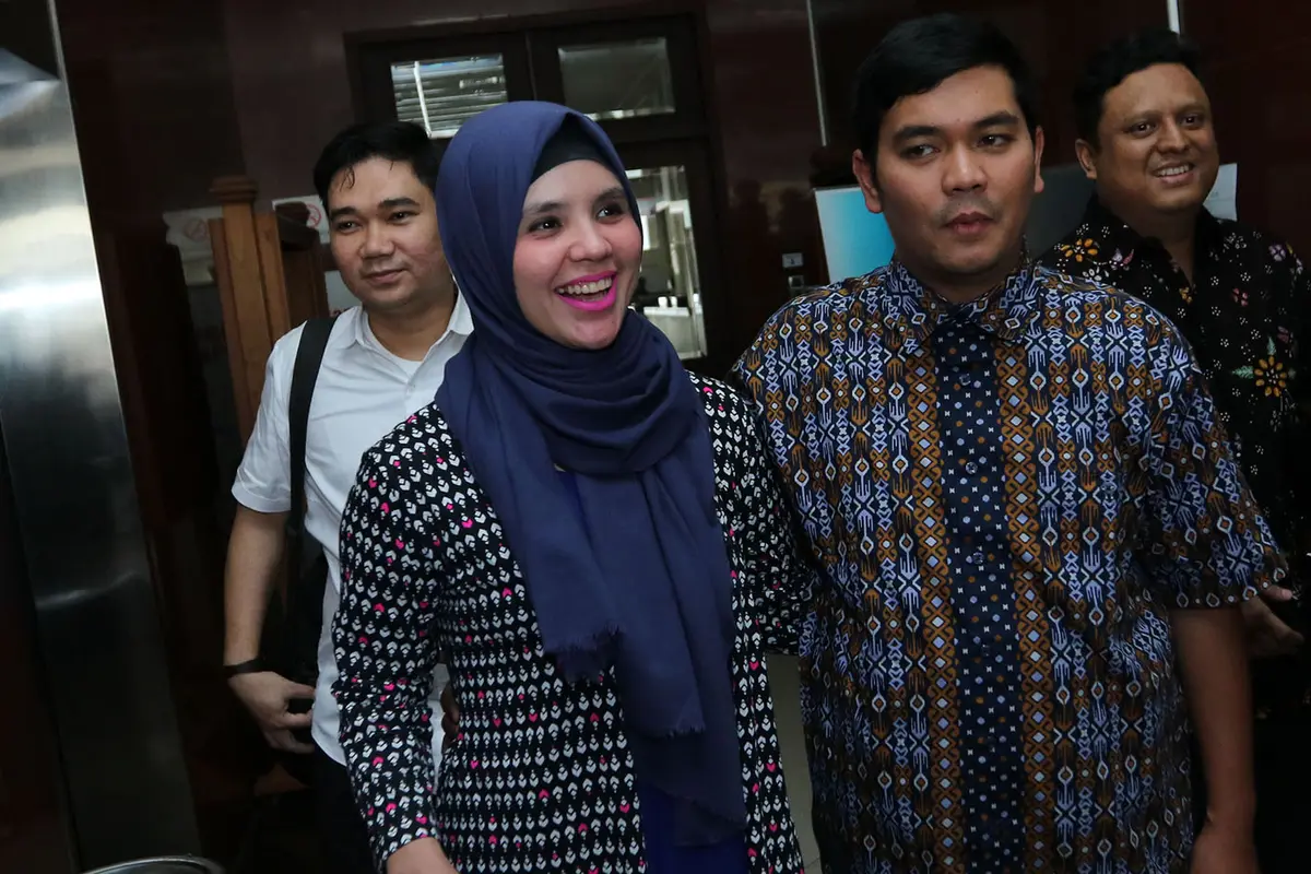Indra Bekti dan istri, Aldilla Jelita