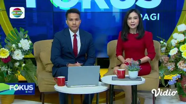 Simak informasi dalam Fokus Pagi (18/12) dengan beberapa topik pilihan sebagai berikut, Gadis Korban Erupsi Marapi Meninggal Dunia, Balita Terseret Arus Sungai, Ibu Histeris, Razia Jelang Libur Natal dan Tahun Baru, Dugaan Oknum TNI Keroyok Pemuda.