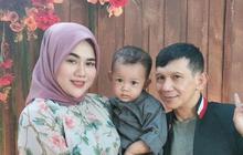 Keluarga Harmonis! Lama Tak Terdengar Kabarnya, ini Potret Terbaru Pelawak Ginanjar 'Empat Sekawan' Bersama Istri dan Anak