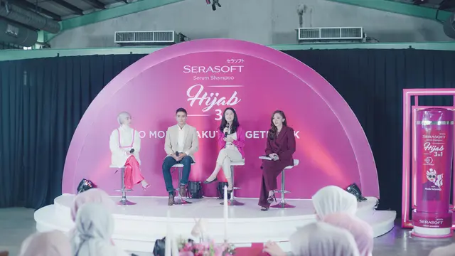 Anselma Putri menjadi bintang tamu dalam peluncuran "Serasoft Shampoo Hijab 3in1 No More Takut Banget Lepek," di Jakarta, Oktober 2022. (Foto: Dok. Logic PR)
