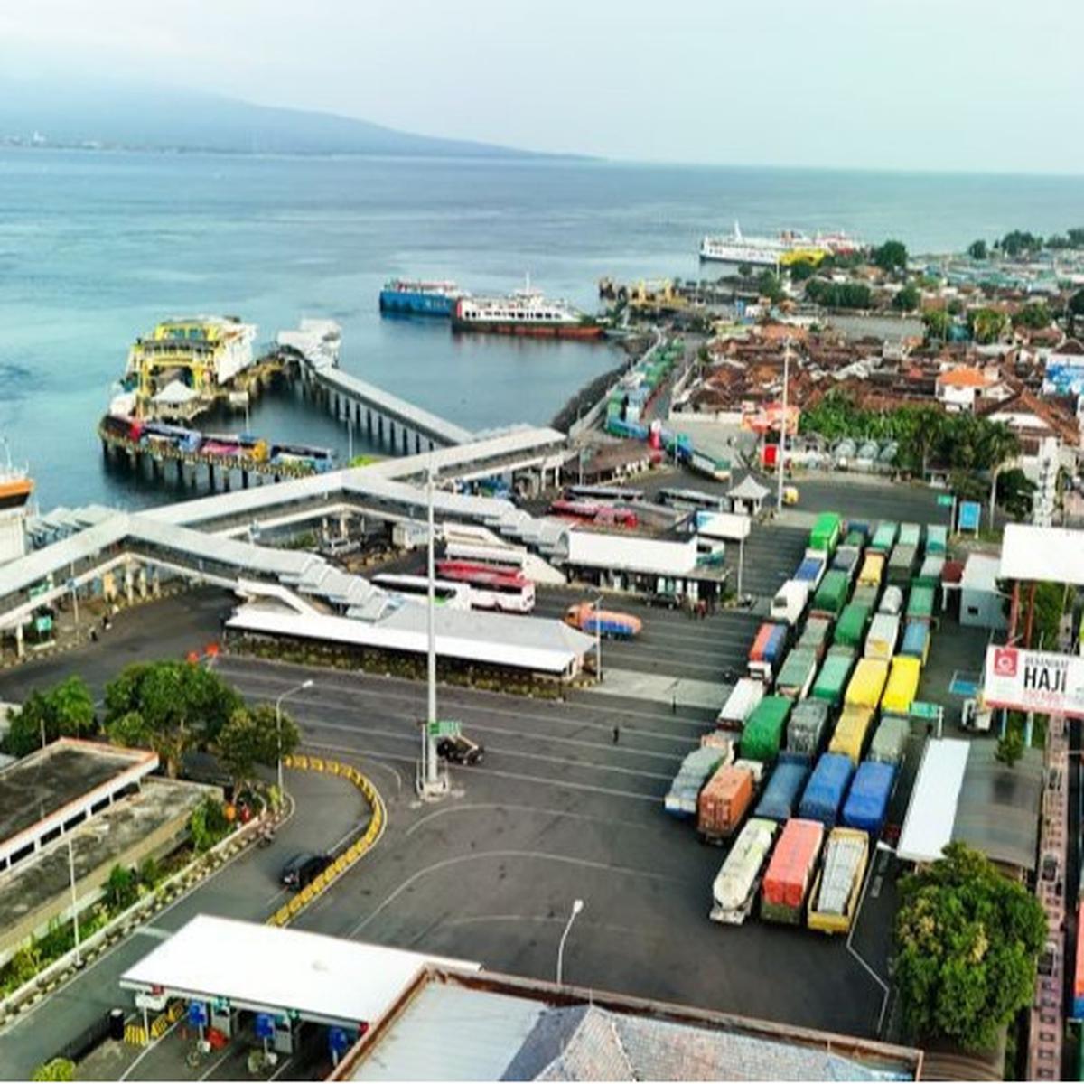 Fakta Antrean Pelabuhan Ketapang Mengular 18 KM: ASDP dan Regulator Berkolaborasi Atasi Kemacetan