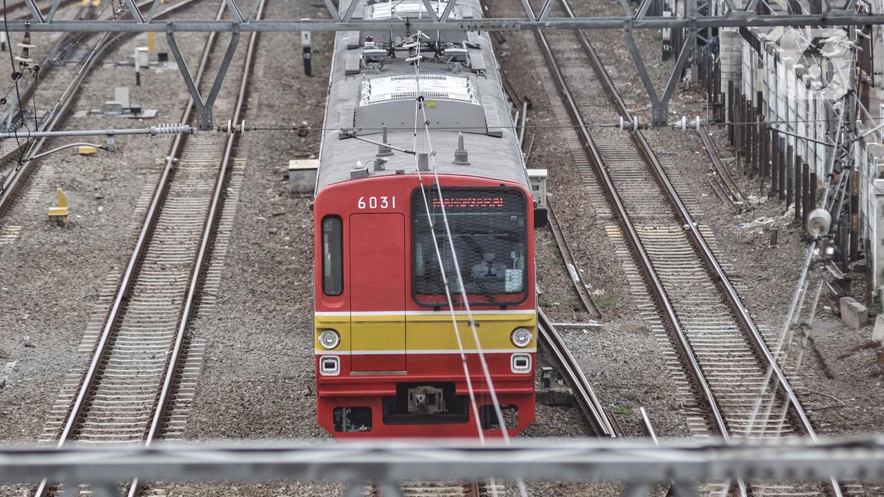 Jadwal Operasional KRL Kembali Normal