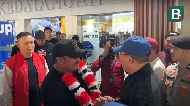 Skuad Malut United disambut meriah di Bandara Sultan Babullah, Ternate
