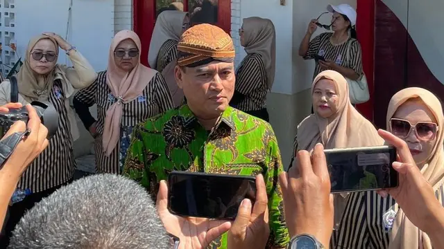 Adi Saputra