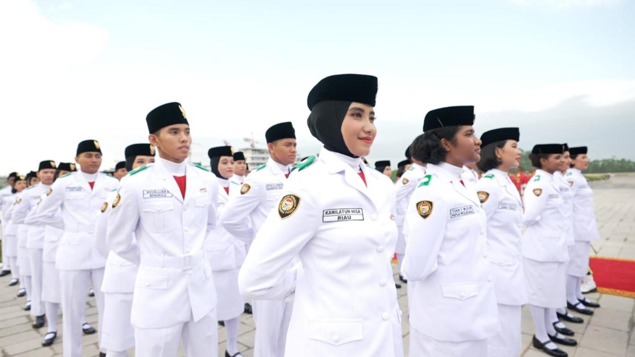Tujuan dan Makna Upacara Bendera, Menumbuhkan Rasa Cinta Tanah Air