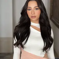 Nikita Willy tampil dengan pesona yang mencuri perhatian saat hadiri acara di Plaza Indonesia [@hairbyranggayusuf]