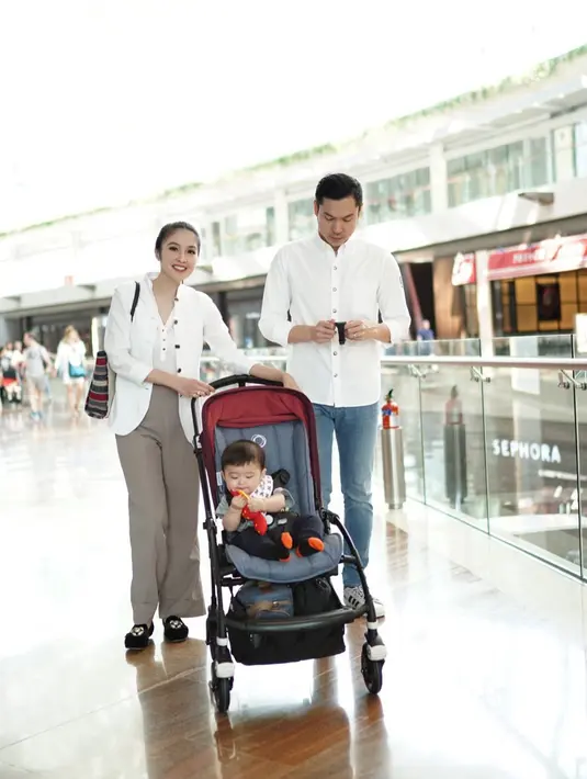 (Instagram/sandradewi88)