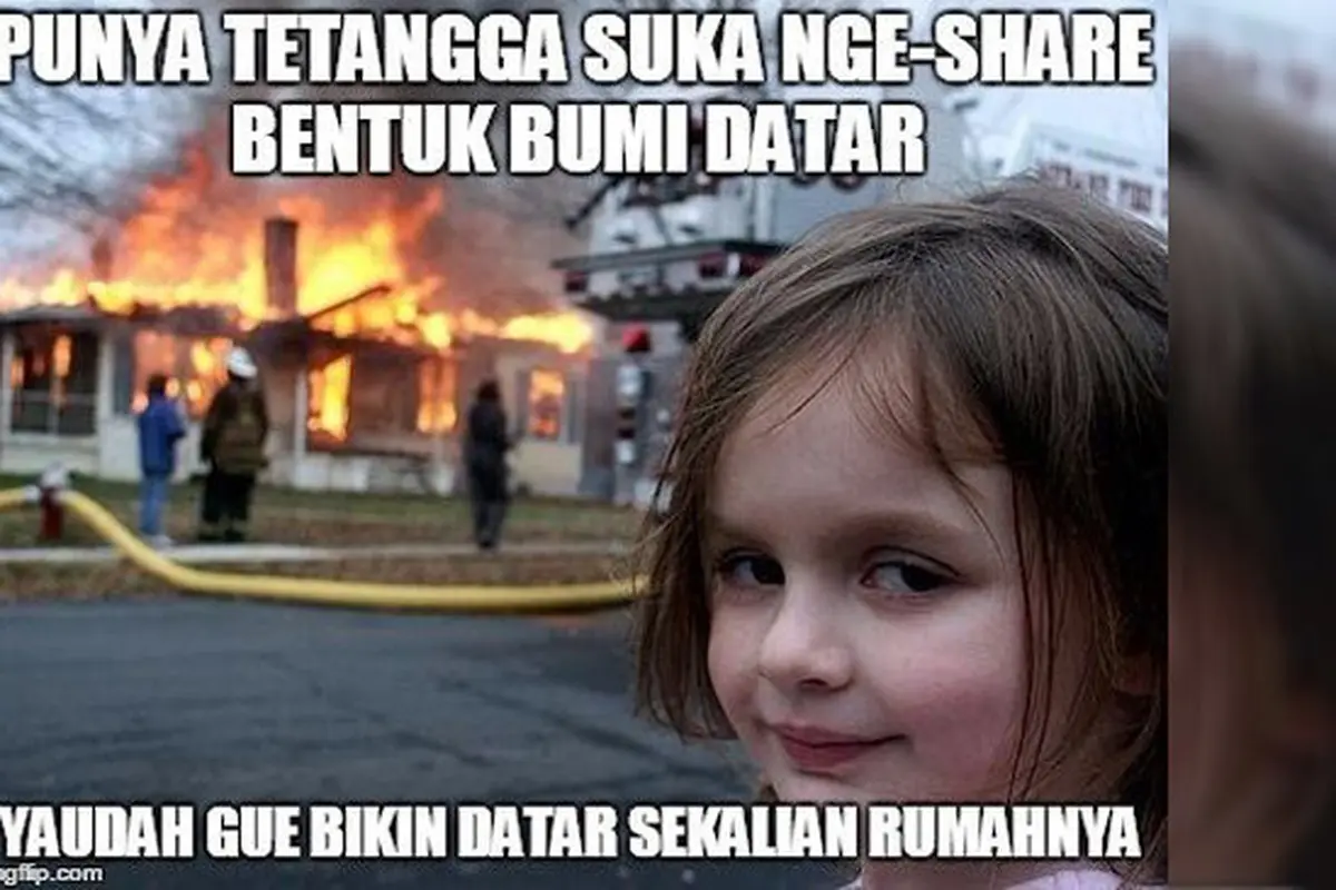 10+ Meme Kocak Bumi Datar yang Bikin Cekikikan