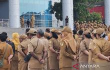 Fakta Rp5 Miliar: Pj Gubernur Papua Desak Percepatan Mutasi ASN Demi Efisiensi Anggaran
