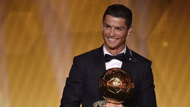 Raih Ballon d'Or, Cristiano Ronaldo Jadi Pemain Terbaik Dunia 2014