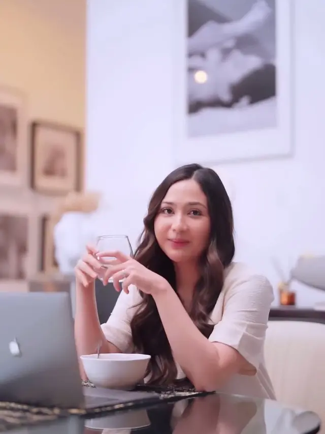 Potret dapur dan ruang makan di kediaman Jessica Mila (Instagram/jscmila)