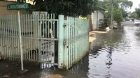Jakarta Diguyur Hujan, Sejumlah Jalan di Tanjung Duren Jakarta Barat Sempat Tergenang