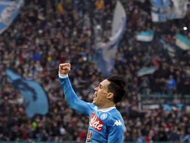 Ekspresi pemain Napoli, Jose Maria Callejon, setelah mencetak gol ke gawang Empoli dalam lanjutan Serie A Italia di Stadion San Paolo, Minggu (31/1/2016) malam WIB. (Reuters/Ciro De Luca)