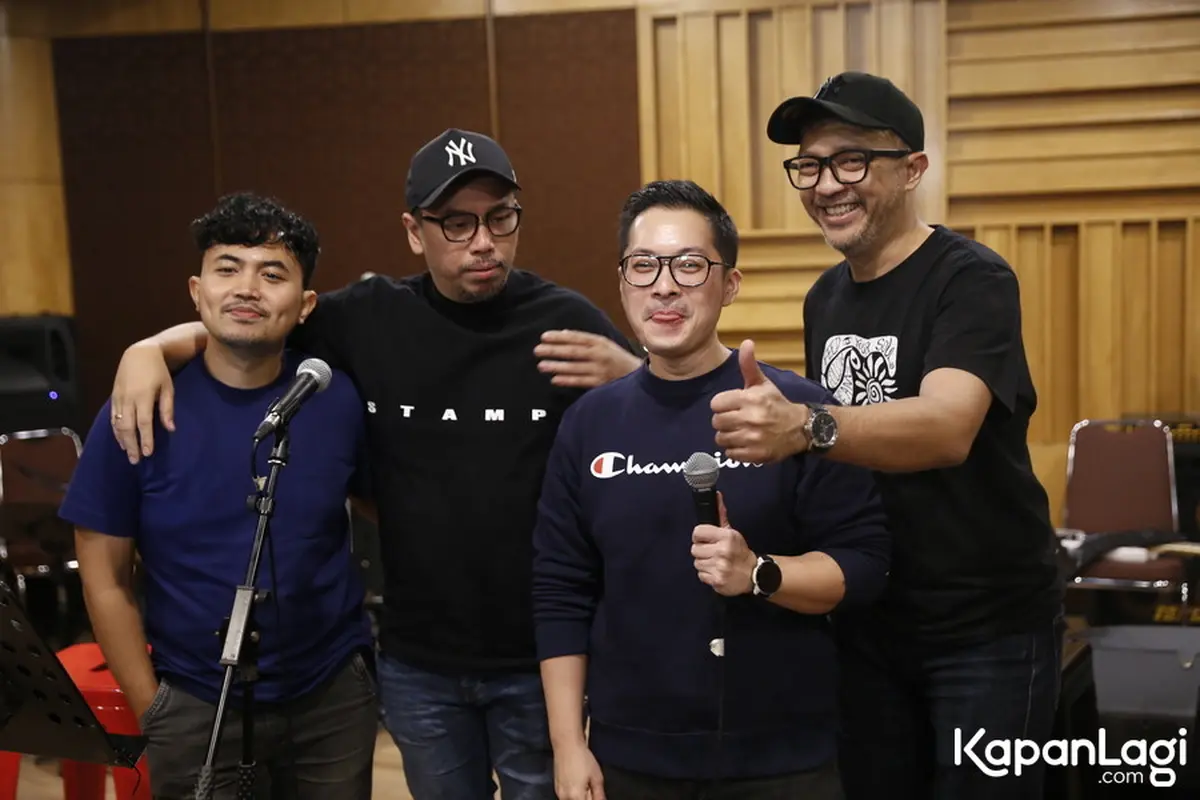 Sammy Simorangkir dan Kerispatih latihan