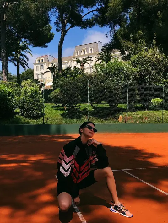 Bahkan ia pun sudah mengunggah foto di Instagram seperti   mengindikasikan bahwa dirinya baik-baik saja. (instagram/kendalljenner)