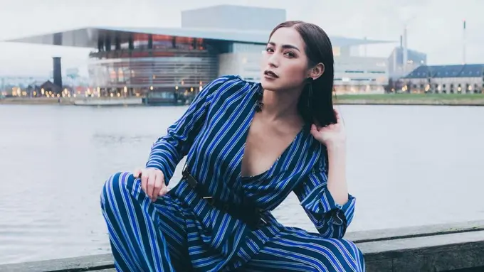 [Bintang] Nia Ramadhani