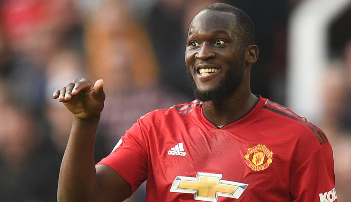 Romelu Lukaku (65 juta euro) - Striker asal Belgia ini dilepas Manchester United ke Inter Milan dengan nilai transfer 65 juta euro pada bursa transfer musim panas 2019. (AFP/Oli Scarff)
