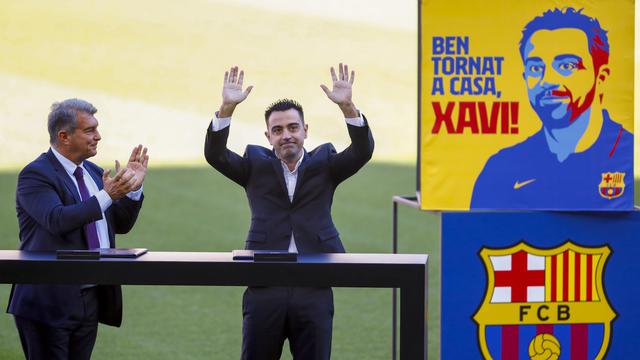 Barcelona Resmi Perkenalkan Xavi Hernandez Sebagai Pelatih Baru