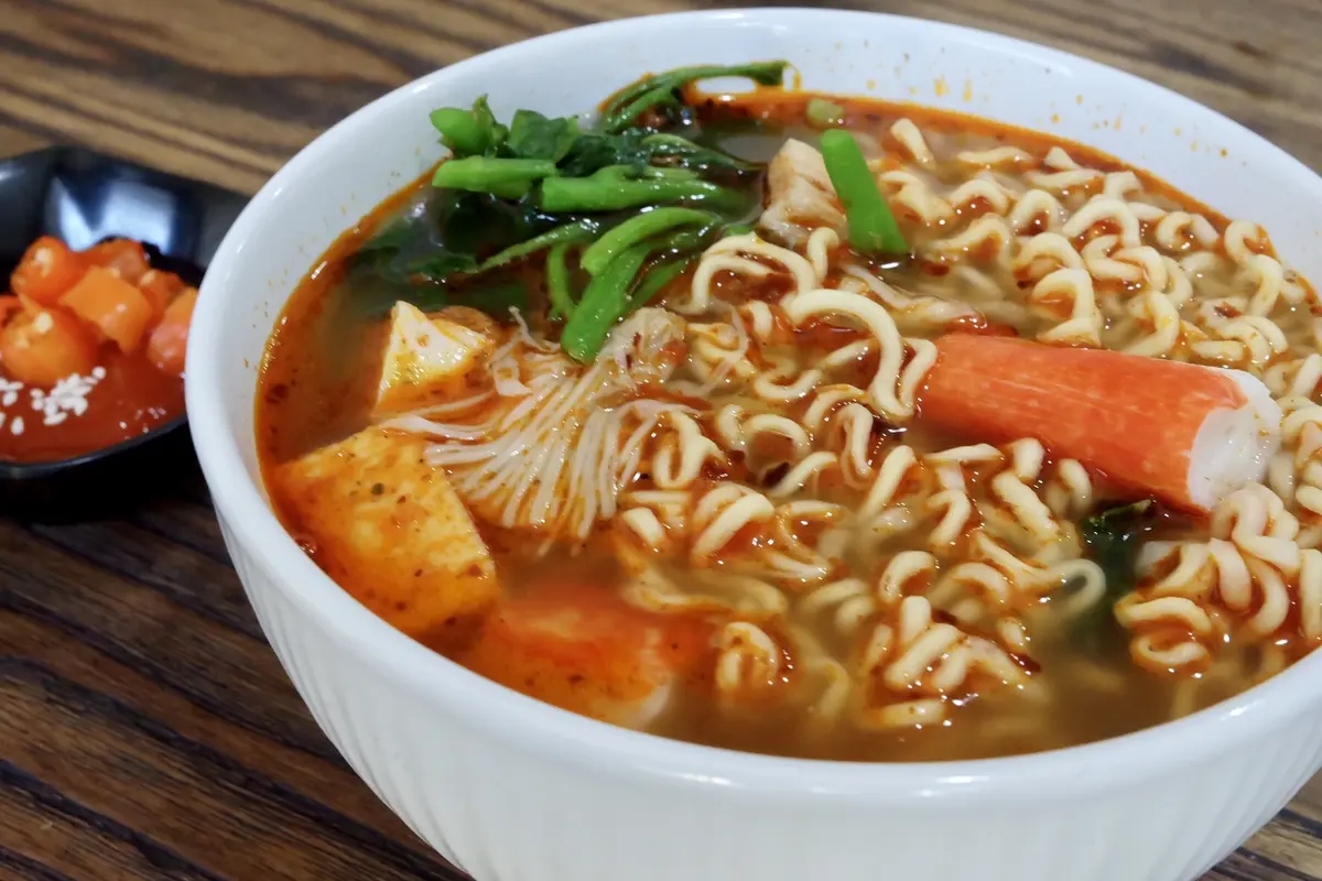 Musim hujan hampir tiba, berikut daftar menu lezat yang bisa diandalkan untuk menghangatkan tubuh di kala hujan.