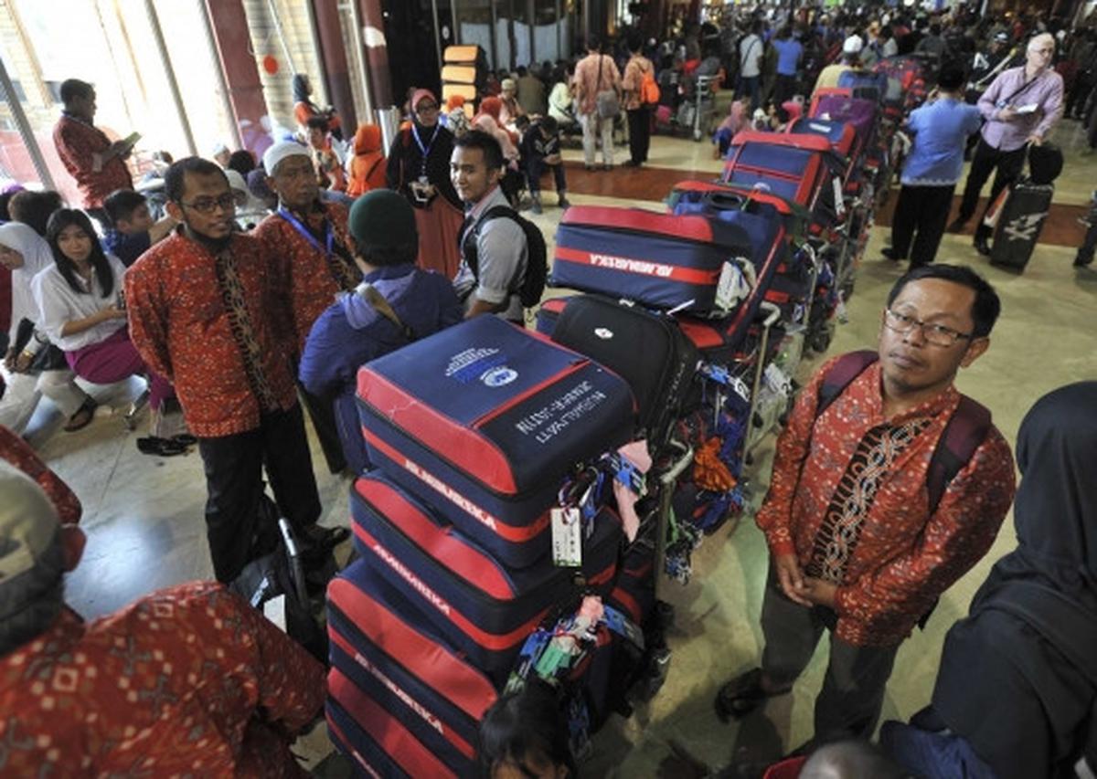 Imbas kebakaran, penumpang menumpuk di Terminal 2D Soekarno-Hatta