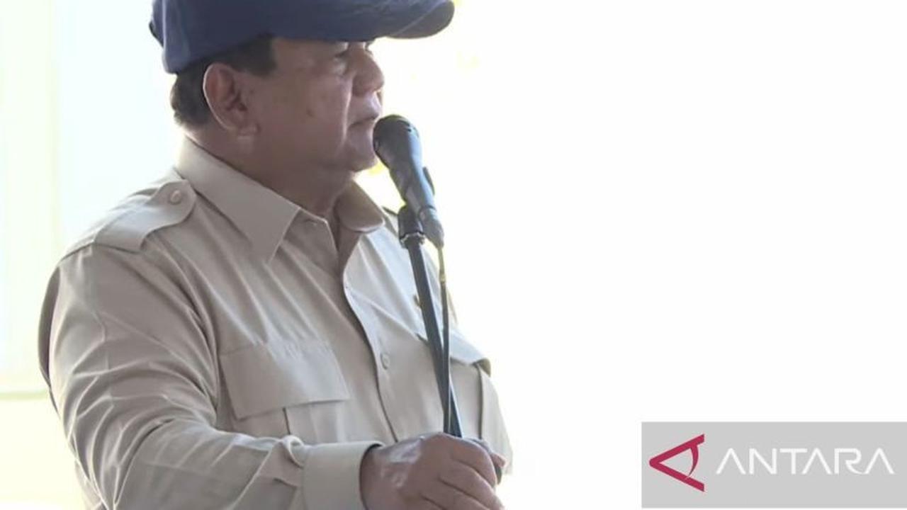 Presiden Prabowo Tinjau Kampung Nelayan Merah Putih, Perkuat Ekonomi Biru Nasional