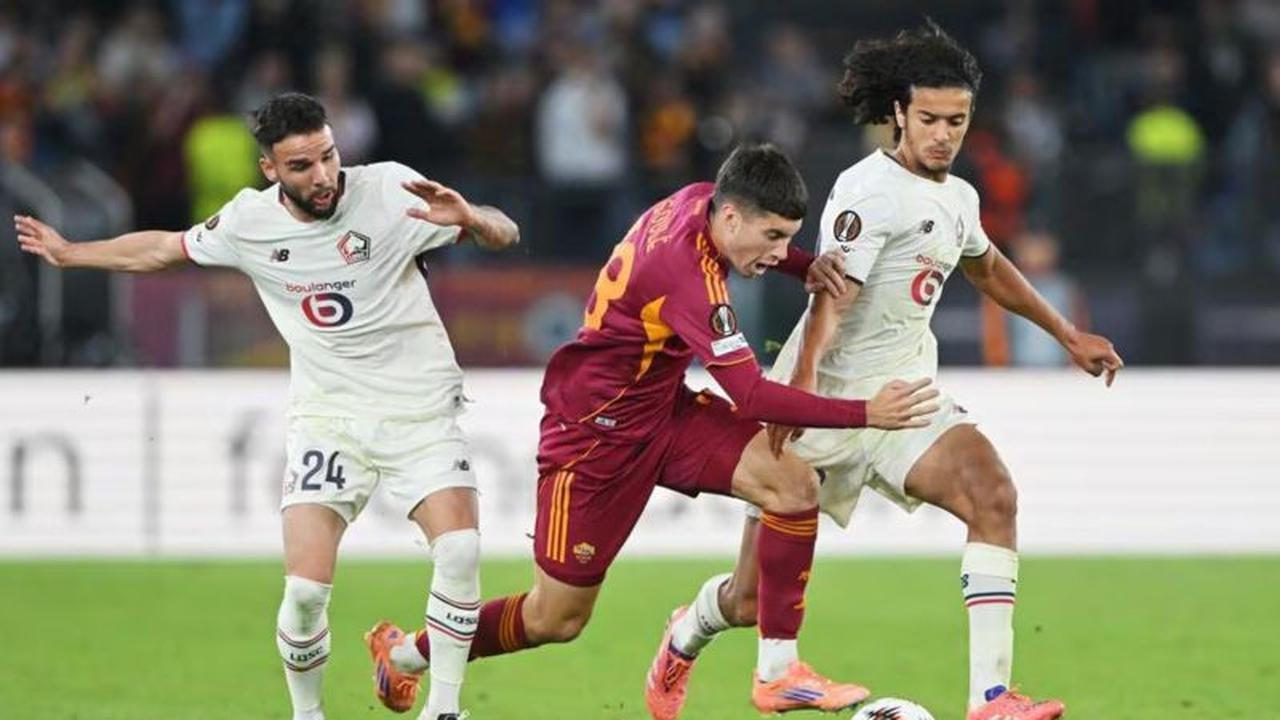 Tahukah Anda? Calvin Verdonk Bantu Lille Taklukkan AS Roma 1-0 di Liga Europa, Tampil Solid!