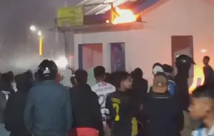 Kronologi Polisi Tembak Pencuri hingga Warga Geruduk Mapolres Sumba Barat