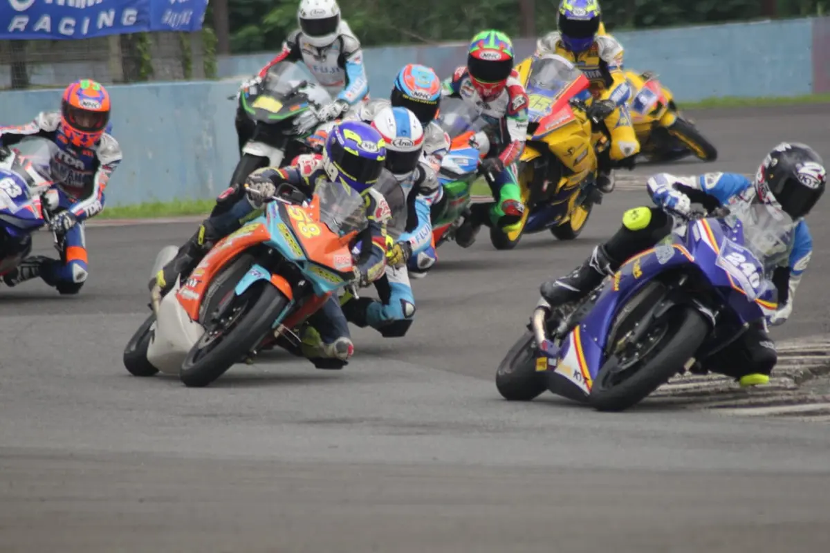 Yamaha Sunday Race