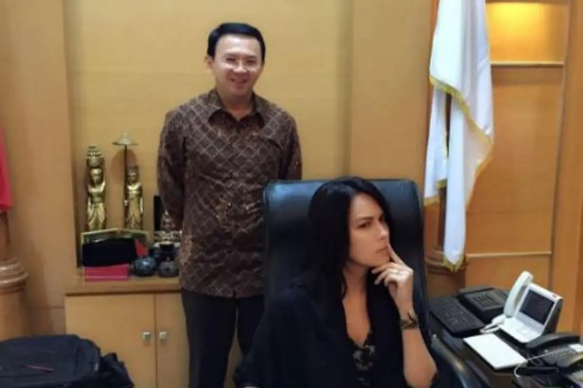 Sophia Latjuba dan Ahok