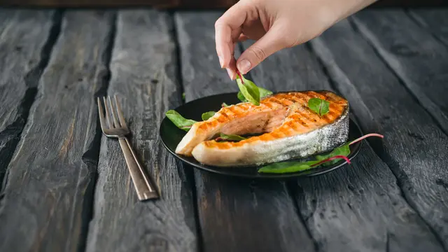 ilustrasi mpasi ikan salmon/shutterstock