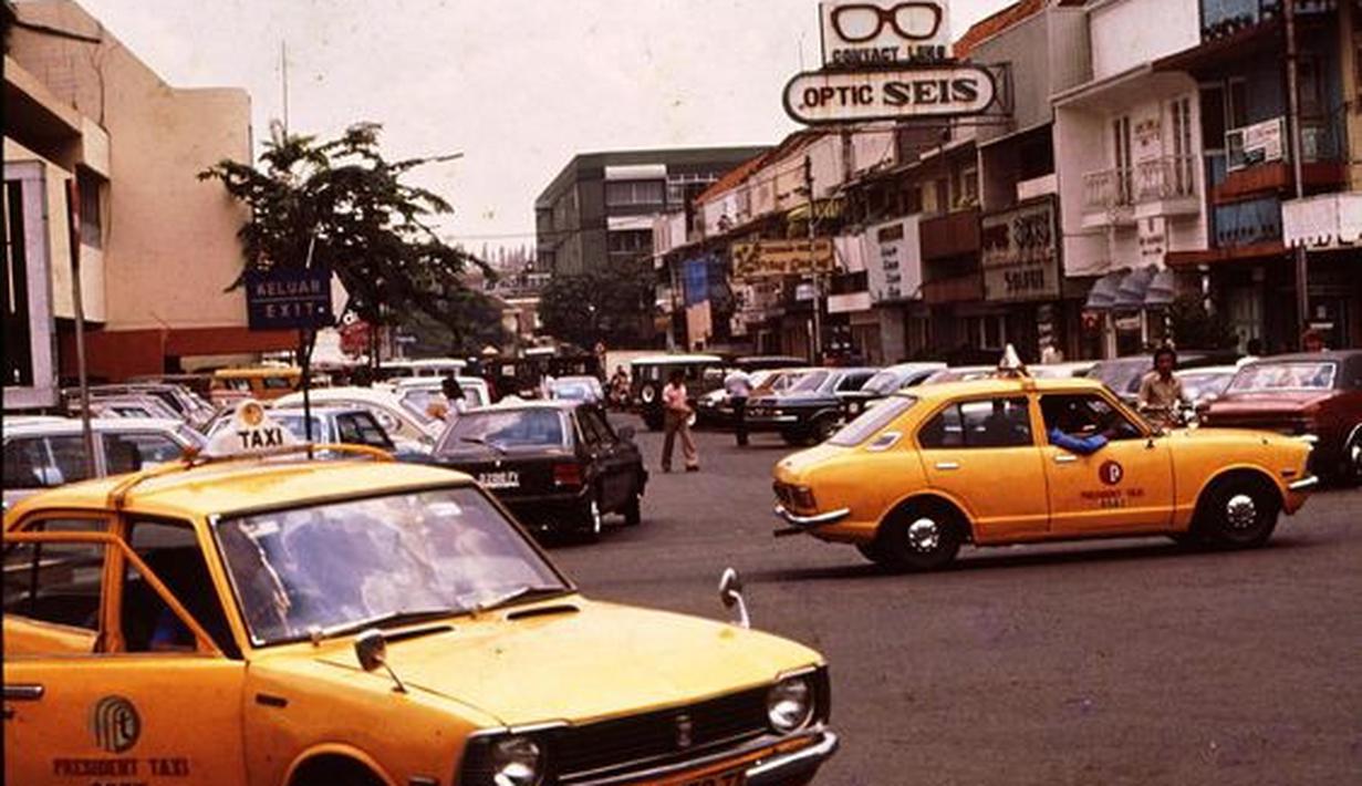 President Taxi sangat populer di era 1970 hingga 1990an sehingga banyak berkeliaran di jalanan. (Source: id.pinterest.com)