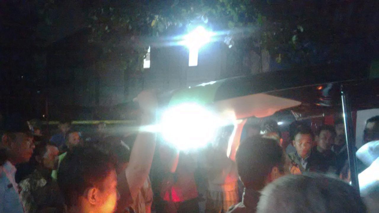 Korban tertimpa bangunan