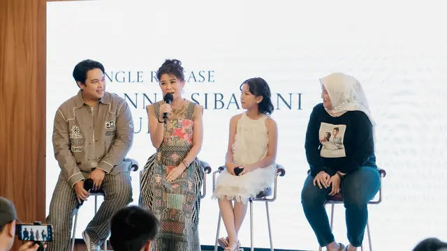 Donnie Eks ADA Band Gandeng Penyanyi Muda Aura Rilis Ulang Yang Terbaik Bagimu sebagai Penghormatan untuk Ayah, Pahlawan Terbaik. (ist)