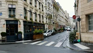 Deretan Butik Brand Mewah di Lokasi Demo Paris dan Milan, Louis Vuitton hingga Prada