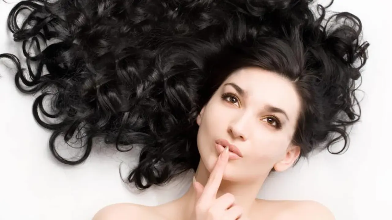 [Bintang] Ini Ide dan Tips Menata Rambut yang Gak Bikin Suntuk